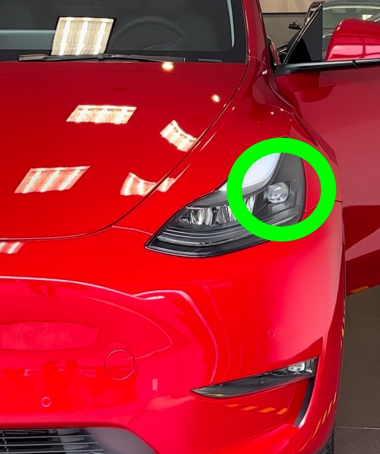 How to tell if your Tesla has Matrix headlights